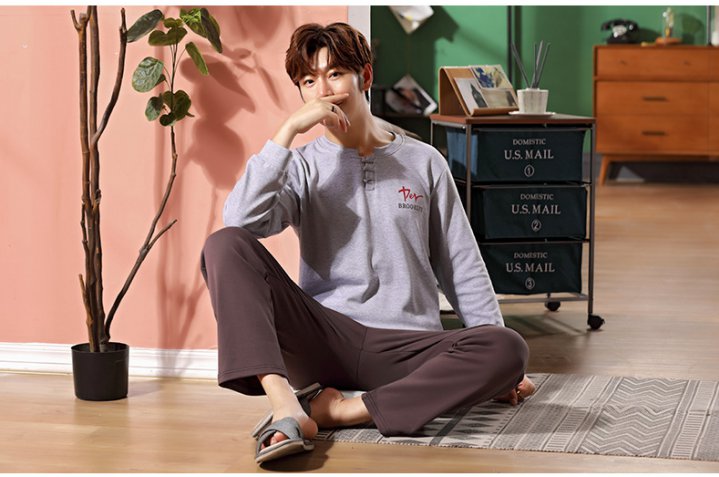 Wears outside Korean style pajamas for men
