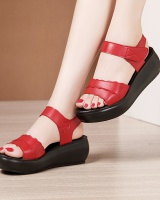 Middle-heel trifle slipsole sandals for women