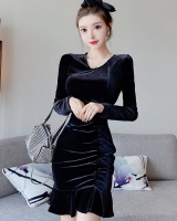 Tight temperament package hip bottoming V-neck dress