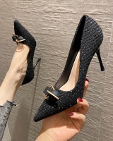 Black France style high-heeled shoes low shoes