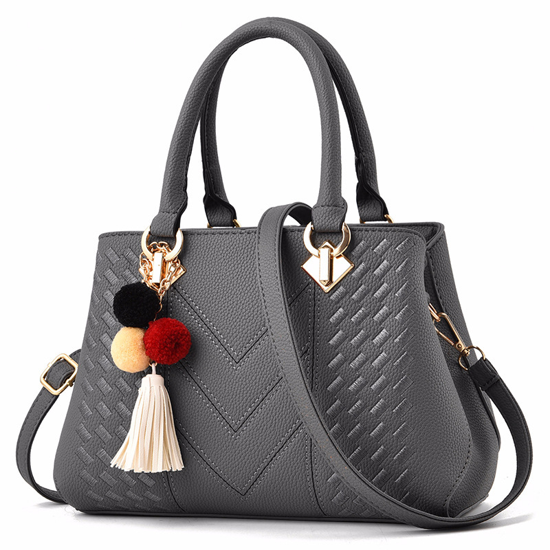 Fashion shoulder handbag