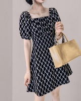 Summer puff sleeve square collar pinched waist dress for women
