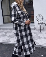 Autumn lapel coat black-white windbreaker for women