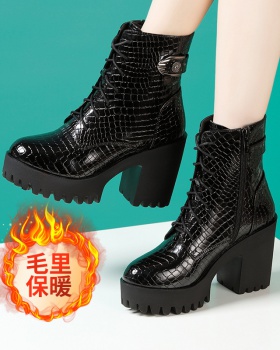 Thick plus velvet half Boots high-heeled short boots