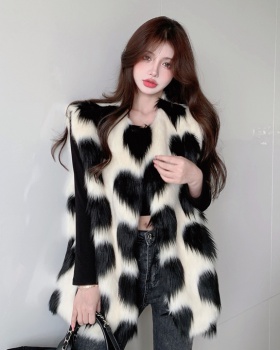 Sleeveless heart waistcoat elmo fashion fur coat