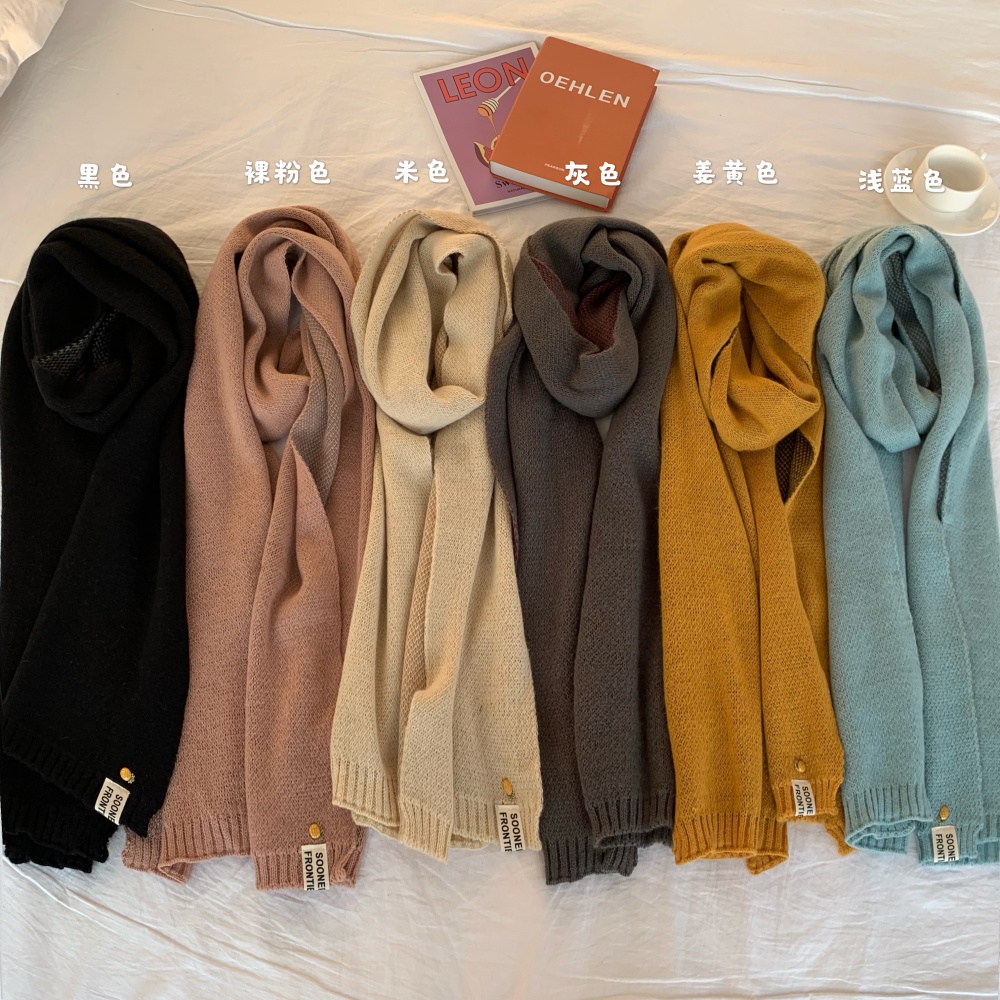 Lovely thick knitted thermal scarves
