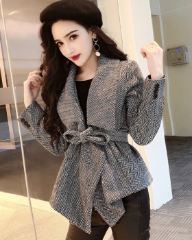 Autumn fashion lapel woolen coat