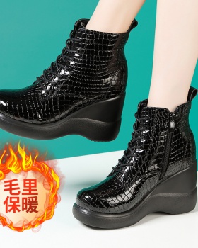 Plus velvet half Boots platform soles platform for women