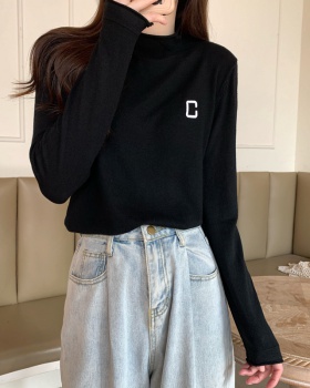Crimping autumn and winter bottoming letters sweater