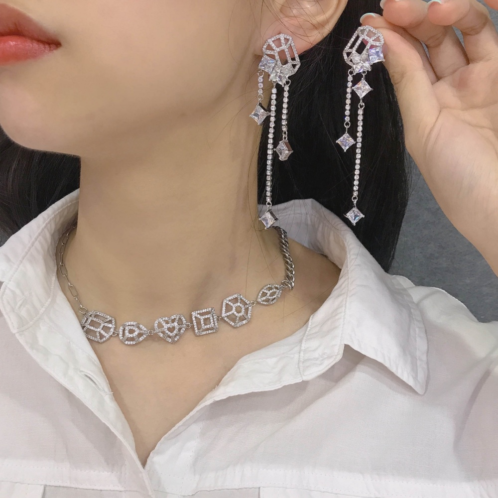 Unique earrings integrated stud earrings for women