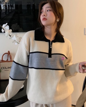 Korean style pullover long sleeve zip sweater