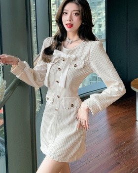 Slim bottoming bow mixed colors single-breasted winter dress