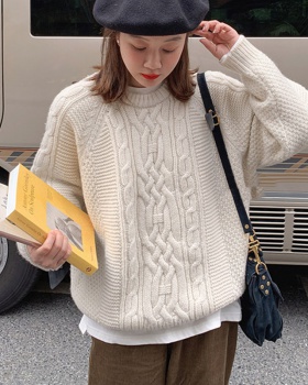 Autumn and winter loose sweater for women