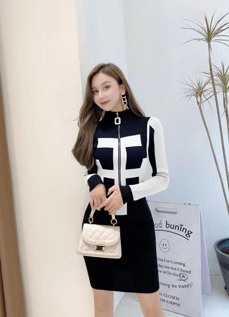 Package hip autumn and winter knitted stripe splice dress