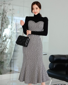 Pseudo-two mermaid long dress bottoming knitted dress