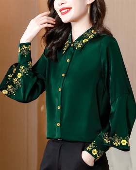 Lotus leaf edges black tops embroidery shirt for women