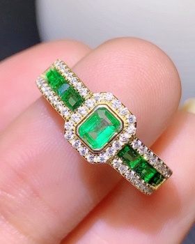 Luxurious natural fully-jewelled opening ring for women