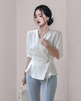Elegant fashion bat sleeve slim V-neck shirt for women