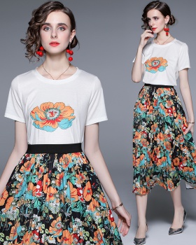 All-match pleated T-shirt Casual printing skirt a set