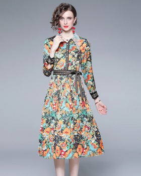 Pleated spring and summer lapel printing dress for women
