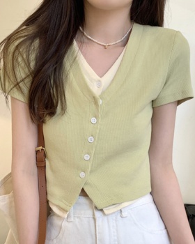 Korean style V-neck T-shirt short sleeve Pseudo-two tops