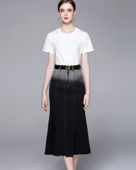 Fashion and elegant denim T-shirt fashion skirt 2pcs set