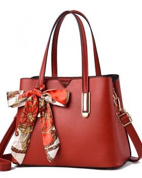 Fashion bag high capacity handbag