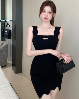 Black pinched waist dress France style strap dress for women