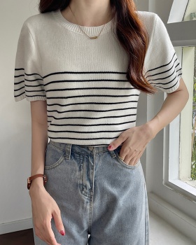 Black-white summer tops short sleeve knitted sweater