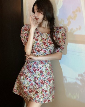 Puff sleeve lady floral square collar dress