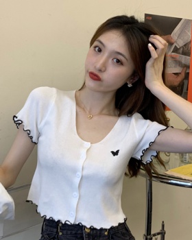 Short sleeve butterfly wood ear sweater embroidery V-neck tops