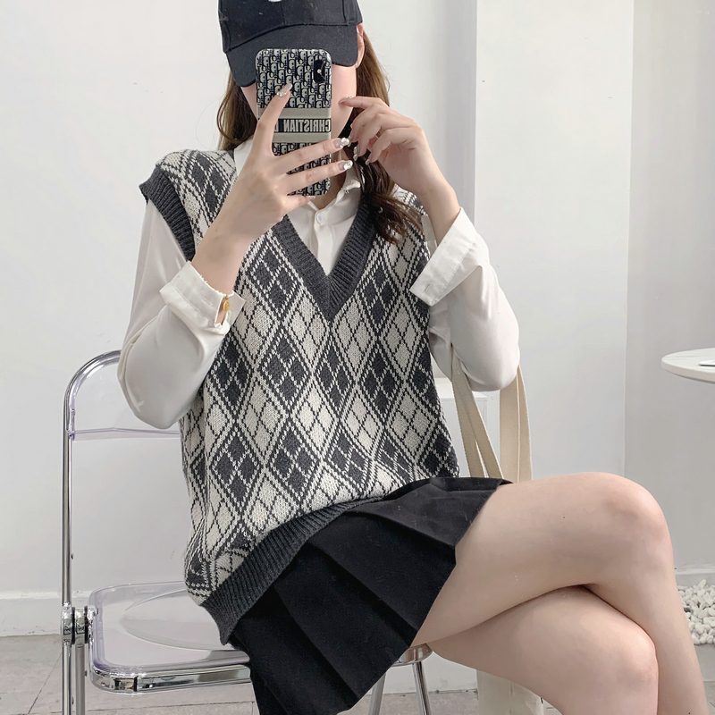 Autumn and winter waistcoat bottoming sweater for women