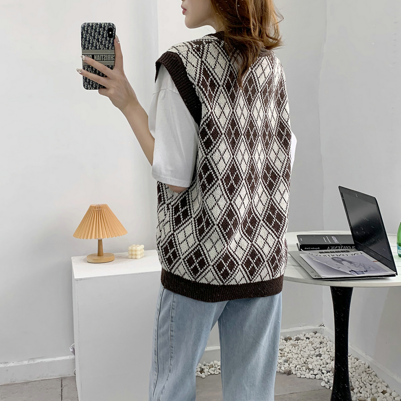 Autumn and winter waistcoat bottoming sweater for women