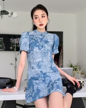 Chinese style embroidery dress slim cheongsam for women