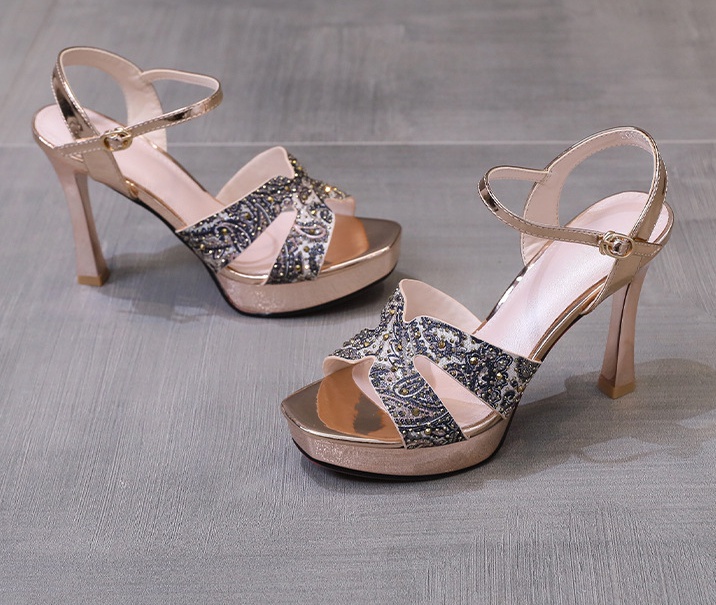 Open toe summer high-heeled shoes rivet fine-root sandals