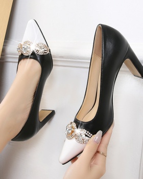 Pointed low shoes large yard high-heeled shoes