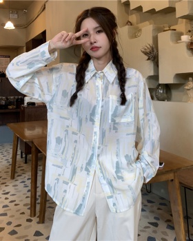 Korean style loose lapel long sleeve shirt for women
