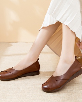 Middle-aged loafers spring and autumn shoes for women