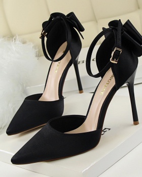 Bow hollow Korean style sandals low pointed high-heeled shoes