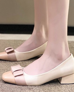 Low thick square head fashion Korean style shoes for women