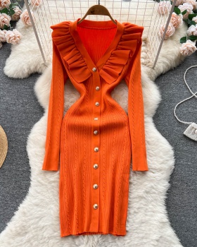Light long sleeve autumn knitted dress for women