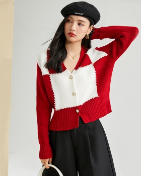 Unique mixed colors coat V-neck sweater for women