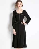 Fashion and elegant long sleeve dress for women