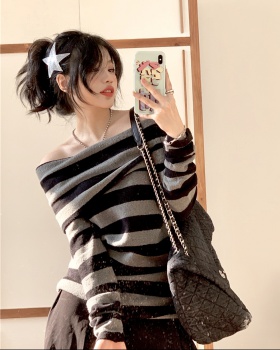 Retro lazy stripe loose long sleeve sweater for women